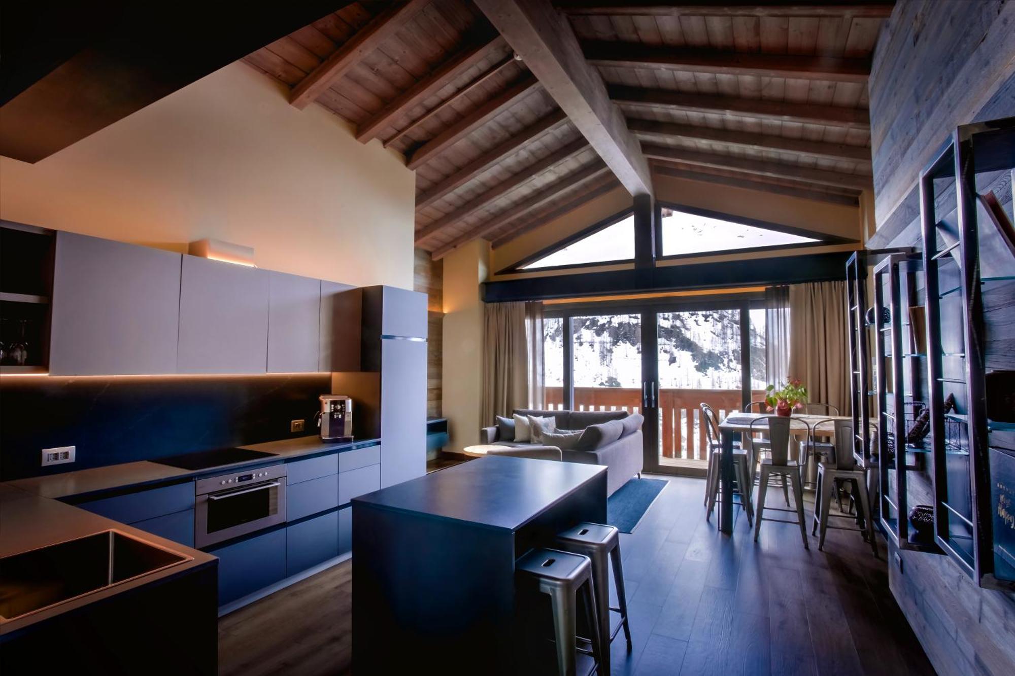 Apart-hotel La Cresta 4*